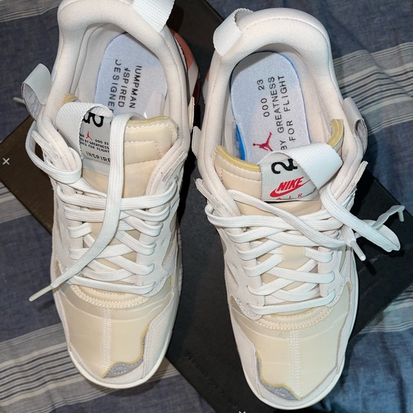 Jordan MA2 Future Beginnings LIKE NEW - Picture 5 of 10